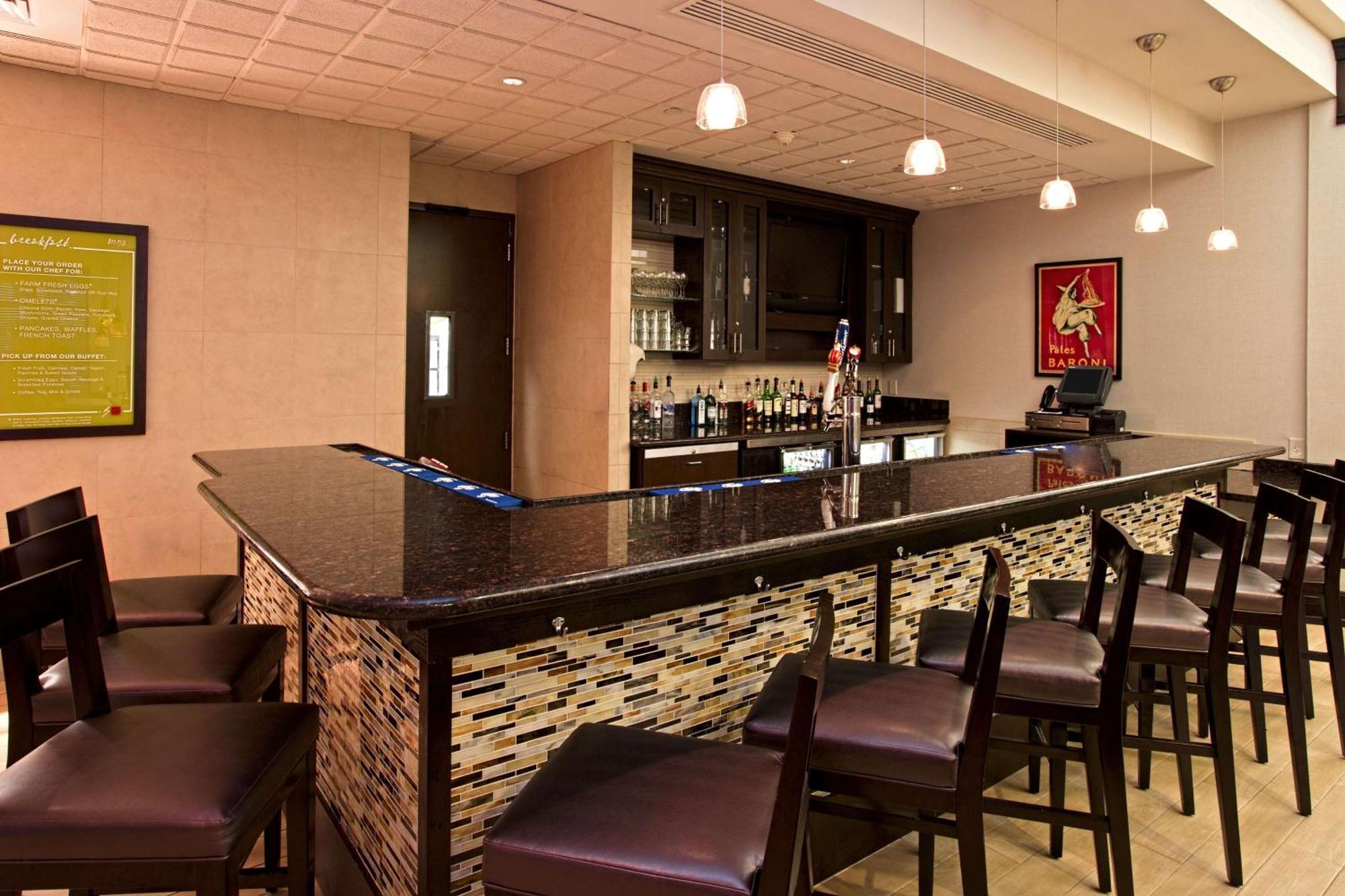 Hilton Garden Inn West Palm Beach Airport Экстерьер фото